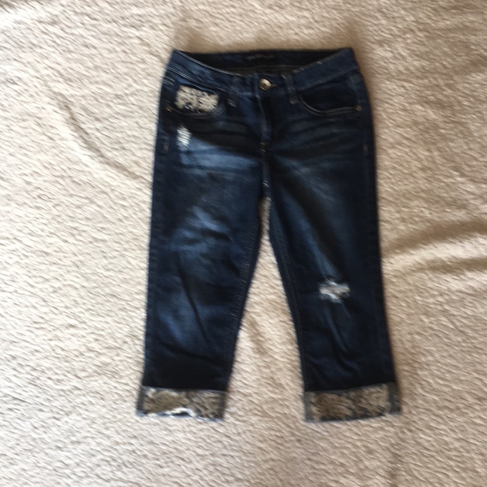 Outfit- capris and under armor shirt